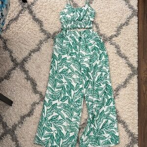 Pink Lily Tropical Leaf Jumpsuit - Size Small